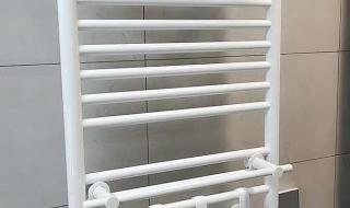 2个毛巾架安装距离 卫浴毛巾架